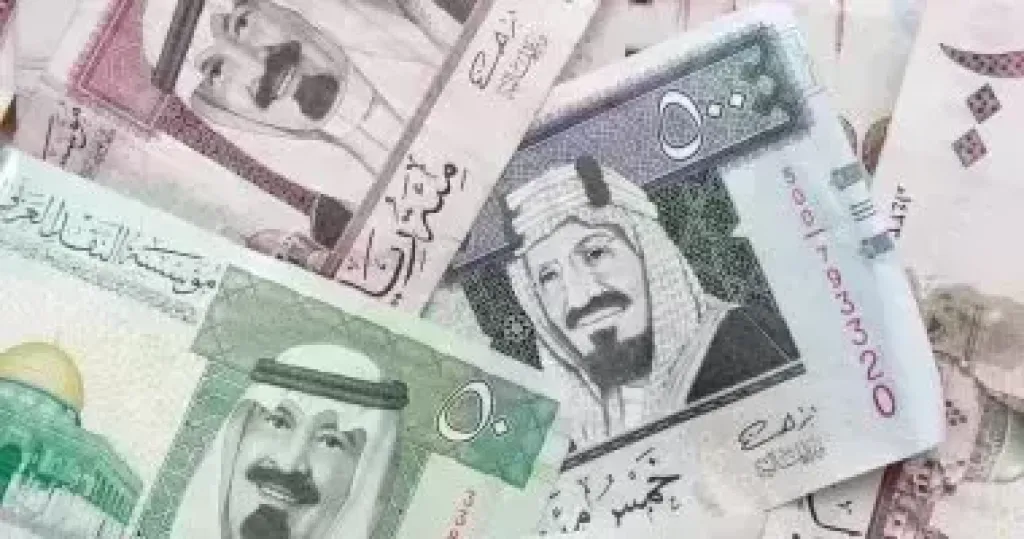 لو هتروح العمرة.. سعر الريال السعودي مقابل الجنيه المصري اليوم الأربعاء 12 فبراير 2025 في السوق السوداء والبنوك